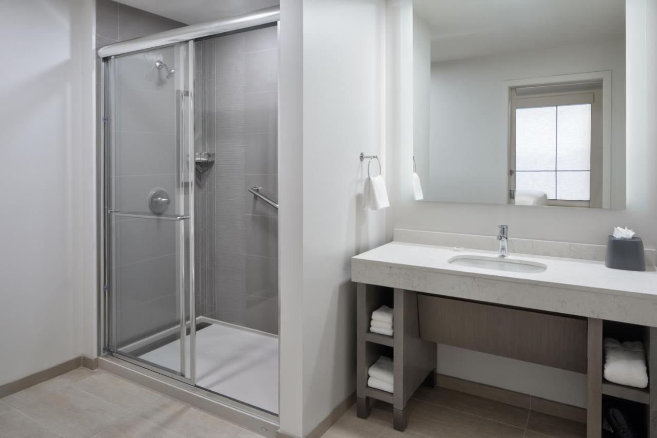 Hyatt House Denver Aurora Ngoại thất bức ảnh